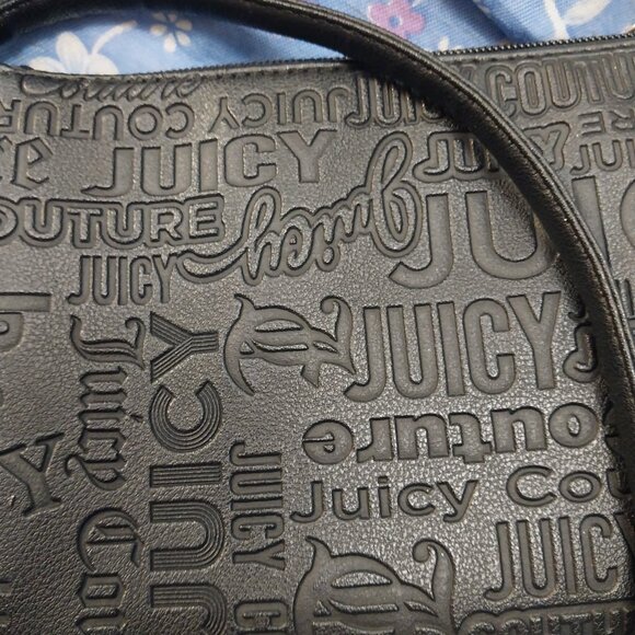 3195 Small Black Juicy Couture Crossbody Bag Purse. In Excellent Condition. - Picture 8 of 15